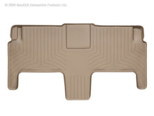 Cargar imagen en el visor de la galería, WeatherTech 08+ Chrysler Town &amp; Country Rear FloorLiner - Tan