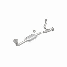 Cargar imagen en el visor de la galería, MagnaFlow Conv DF 98-02 3.5L Isuzu Trooper DS