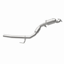 Cargar imagen en el visor de la galería, Magnaflow Conv DF 11-15 Volkswagen Touareg V6 3.6 OEM Underbody