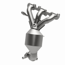 Cargar imagen en el visor de la galería, Magnaflow Conv DF 2006 Ford Fusion 3.0L