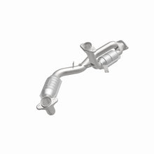 Cargar imagen en el visor de la galería, MagnaFlow Conv DF 96-99 Taurus 3.4L Front C