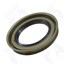 Cargar imagen en el visor de la galería, Yukon Gear 8.25in GM IFS Pinion Seal (88 and Up)