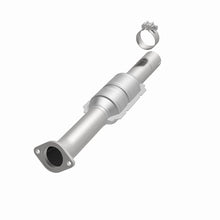 Cargar imagen en el visor de la galería, Magnaflow Conv DF 2010-2012 VENZA 2.7L Underbody