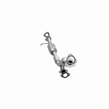 Cargar imagen en el visor de la galería, MagnaFlow Conv DF 02-03 Saturn Vue 3.0L Rear