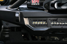 Cargar imagen en el visor de la galería, Parachoques delantero DV8 Offroad 18-23 Wrangler JL/Gladiator JT Spec Series