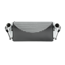 Cargar imagen en el visor de la galería, Kit de intercooler Mishimoto 13+ Dodge Cummins 6.7L - Plata
