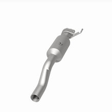 Cargar imagen en el visor de la galería, MagnaFlow 20-22 Ford F-350 Super Duty V8 7.3L Rear Underbody Direct Fit Catalytic Converter
