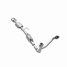 Cargar imagen en el visor de la galería, MagnaFlow Conv DF 86-97 Ford Aerostar 3.0L