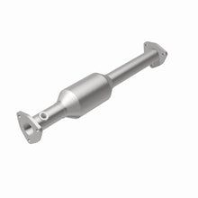 Cargar imagen en el visor de la galería, MagnaFlow Conv DF 1996 Chevy Beretta 2.2L
