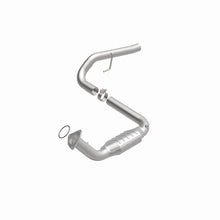 Cargar imagen en el visor de la galería, MagnaFlow Conv DF 03-06 Silverado SS Driver Side