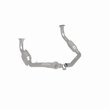 Cargar imagen en el visor de la galería, MagnaFlow Conv DF 94-95 Disc./Defender 3.9L