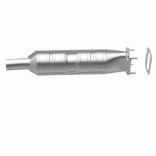 Cargar imagen en el visor de la galería, MagnaFlow Conv DF 05-07 Ford F-Series Rear