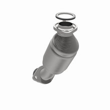 Cargar imagen en el visor de la galería, MagnaFlow Conv DF 01-03 Highlander 3L frt OEM