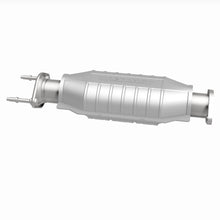 Cargar imagen en el visor de la galería, MagnaFlow Conv DF 98-00 Kia Sportage Trasero