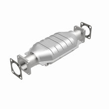 Cargar imagen en el visor de la galería, MagnaFlow Conv DF Chevrolet-Isuzu 82 8