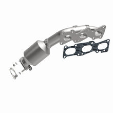 Cargar imagen en el visor de la galería, MagnaFlow OEM Grade Federal / EPA Compliant Manif Catalytic Converter 09-11 Hyundai Genesis V6 3.8L