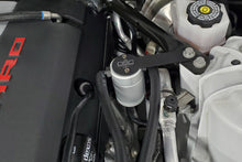 Cargar imagen en el visor de la galería, J&amp;L 16-24 Chevrolet Camaro LT1 6.2L Drivers Side Oil Separator 3.0 - Clear Anodized