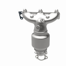 Cargar imagen en el visor de la galería, MagnaFlow Conv DF 07-09 Hyundai Santa Fe 2.7L