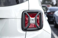 Cargar imagen en el visor de la galería, Rugged Ridge 15-18 Jeep Renegade BU Black Tail Light Euro Guards