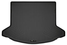 Cargar imagen en el visor de la galería, Husky Liners 17-22 Mazda CX-5 WeatherBeater Revestimiento para maletero negro