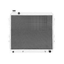 Cargar imagen en el visor de la galería, Mishimoto 00-06 Toyota Tundra 4.7L Performance Aluminum Radiator (Automatic Only)
