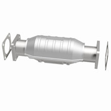 Cargar imagen en el visor de la galería, MagnaFlow Conv Chevrolet-Geo-Isuzu 13.2X6.5X4