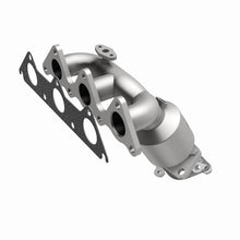 Cargar imagen en el visor de la galería, MagnaFlow Conv DF 95-00 Sebring 2.5L Rear Manifold