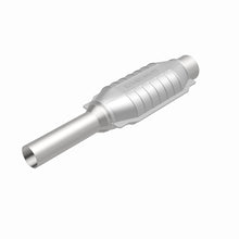 Cargar imagen en el visor de la galería, MagnaFlow Conv DF GM 23 X 6.5 X 4 2.25/3