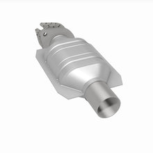 Cargar imagen en el visor de la galería, MagnaFlow Conv DF 96-99 Taurus 3.4L Rear Co