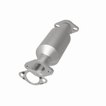 Cargar imagen en el visor de la galería, MagnaFlow Conv DF California Grade 87-90 Mitsubishi Van 2.4L