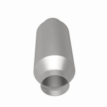 Cargar imagen en el visor de la galería, MagnaFlow Conv Universal 2.5 inch C/C spun body