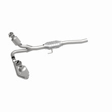 Cargar imagen en el visor de la galería, MagnaFlow Conv DF 00-03 Dodge Dakota 2WD 4.7L