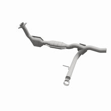 Cargar imagen en el visor de la galería, MagnaFlow Conv DF 04-06 Ford F-150 Pick Up (Exc Heritage) / 06 Lincoln Mark LT Truck Passenger Side