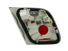 Cargar imagen en el visor de la galería, ANZO 2000-2003 BMW Serie 3 E46 Luces traseras rojas/ahumadas - Interior