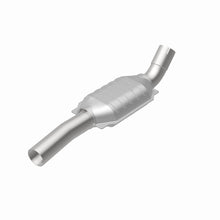 Cargar imagen en el visor de la galería, MagnaFlow Conv DF 82-87 Dodge B1500 Van