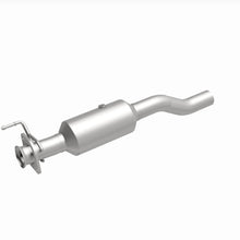 Cargar imagen en el visor de la galería, MagnaFlow 20-22 Ford F-350 Super Duty V8 7.3L Rear Underbody Direct Fit Catalytic Converter