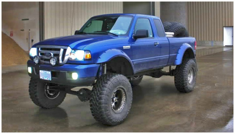 Bushwacker 93-11 Ford Ranger bengalas estilo recortado 2 piezas - negro