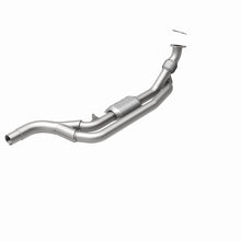 Cargar imagen en el visor de la galería, MagnaFlow Conv DF 96-97 Camaro 5.7L P/S