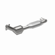 Cargar imagen en el visor de la galería, MagnaFlow Conv DF 97-98 E150 E250 Van 4.2L D/