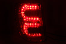 Cargar imagen en el visor de la galería, ANZO 1999-2004 Jeep Grand Cherokee luces traseras LED rojo/ahumado