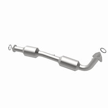 Cargar imagen en el visor de la galería, Magnaflow 07-18 Toyota Tundra 5.7L CARB Compliant Direct-Fit Catalytic Converter