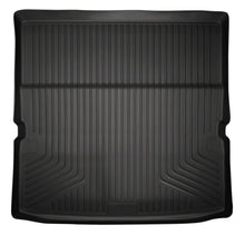Cargar imagen en el visor de la galería, Husky Liners 2011 Infiniti QX56 WeatherBeater Revestimiento de carga trasero negro (detrás del segundo asiento)