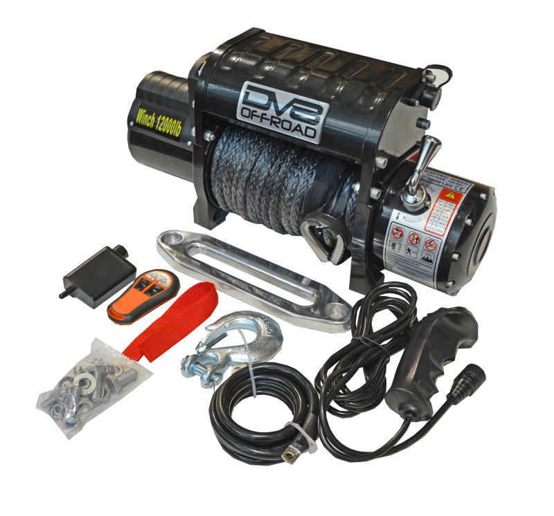 Cabrestante DV8 Offroad de 12000 LB con cable sintético y control remoto inalámbrico - Negro