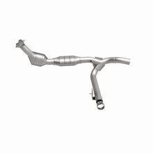 Cargar imagen en el visor de la galería, MagnaFlow Conv DF 01 Ford F150 5.4L