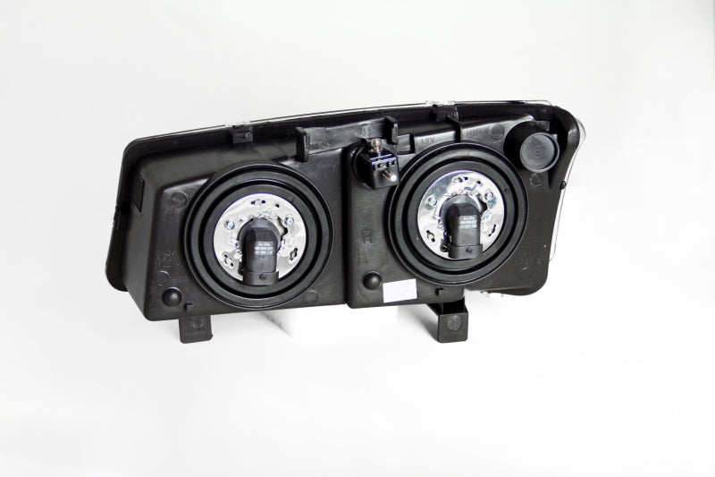 ANZO 2003-2006 Chevrolet Silverado 1500 Faros delanteros de cristal cromados