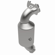 Cargar imagen en el visor de la galería, MagnaFlow Conv Direct Fit Federal Catalytic Converter OEM 11-14 Dodge Avenger V6 - 3.6 LFLEX