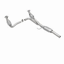 Cargar imagen en el visor de la galería, MagnaFlow Conv DF 00-03 Dodge Dakota 3.9L
