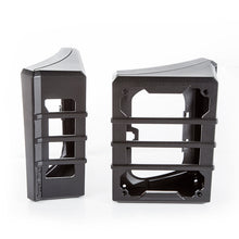 Cargar imagen en el visor de la galería, Rugged Ridge 07-18 Jeep Wrangler JK Black Elite Tail Light Guards
