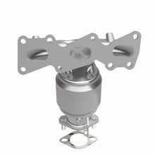 Cargar imagen en el visor de la galería, MagnaFlow Conv DF 11-12 Kia Sedona 3.5L OEM Grade Manifold