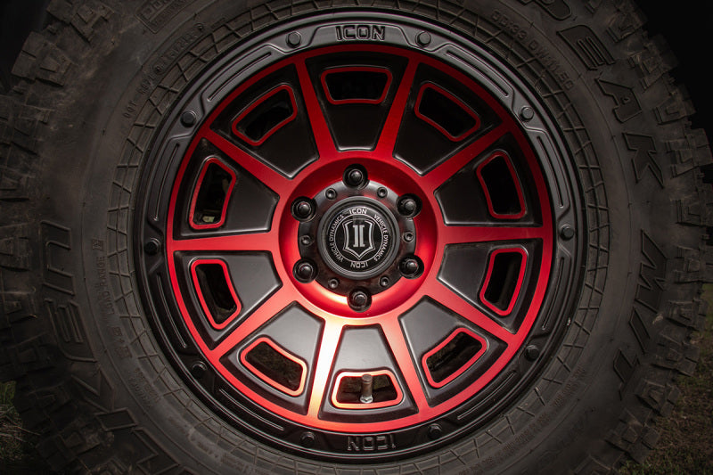 ICON Victory17x8.5 6x5.5 0mm Offset 4.75in BS Negro satinado con rueda de tinte rojo